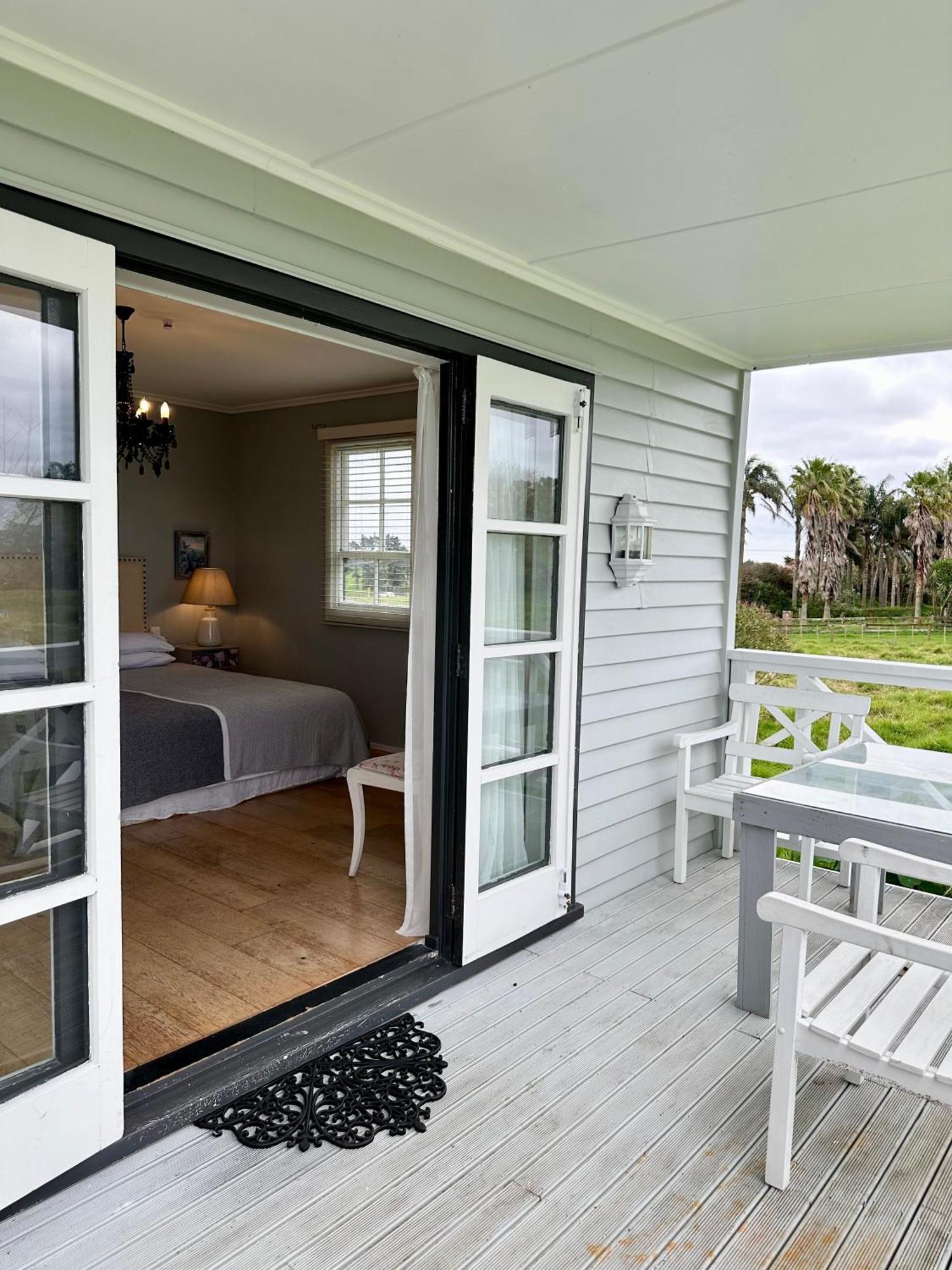 Bycroft Lodge Karaka Exterior foto
